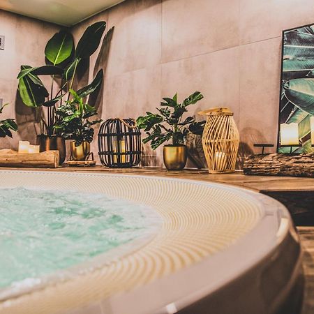 Tatrytop Apartamenty Alpejski Spa กอสเชียลิสกอ ภายนอก รูปภาพ